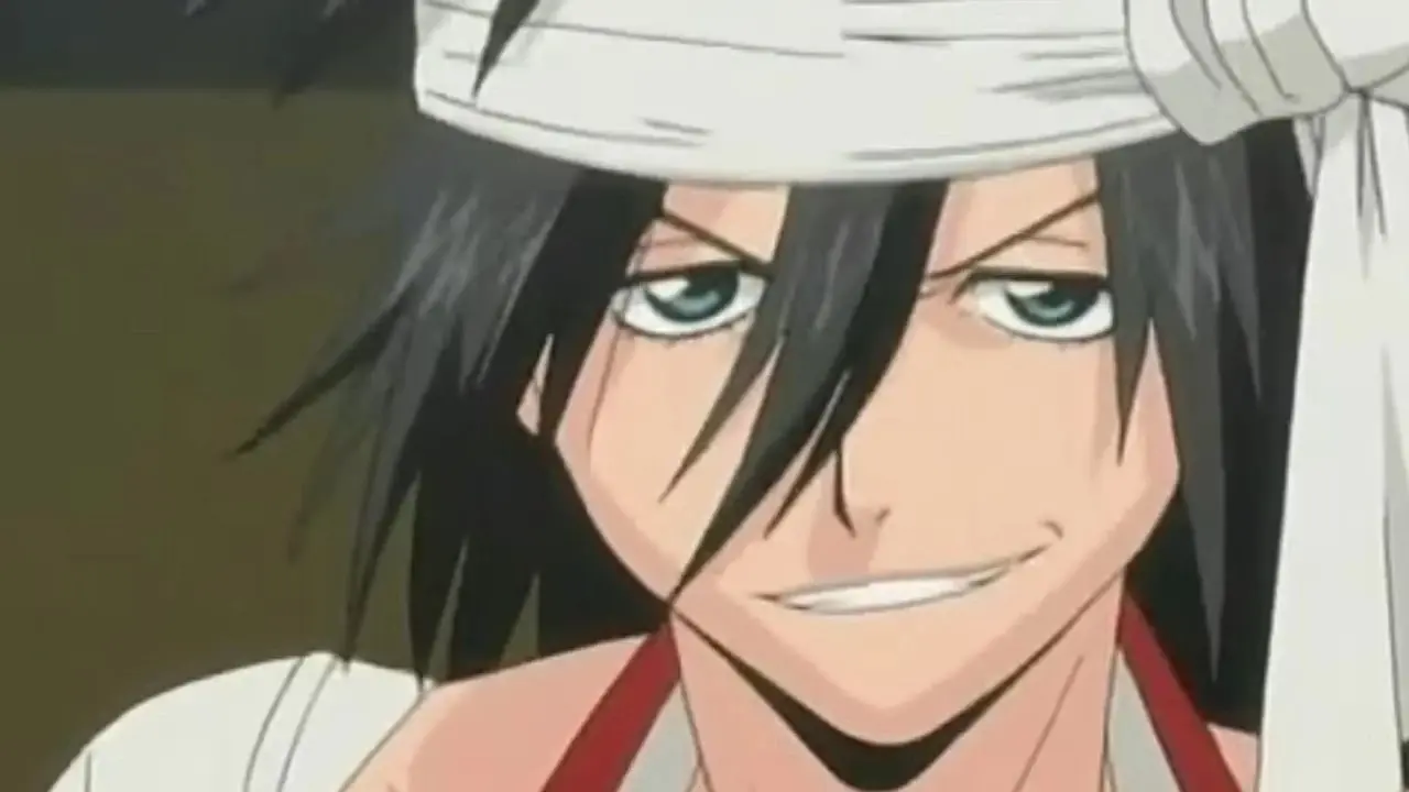Kukaku Shiba le sonríe a Ichigo y sus amigos después de aceptar ayudarlos dentro del Seireitei en Bleach. Kukaku Shiba le sonríe a Ichigo y sus amigos después de aceptar ayudarlos dentro del Seireitei en Bleach.